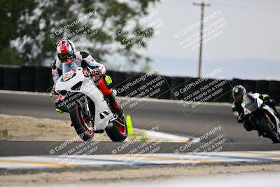 media/Apr-18-2025-TrackDaz (Fri) [[45f5874c44]]/A Group/Session 3 (Turn 6 - Outside)/